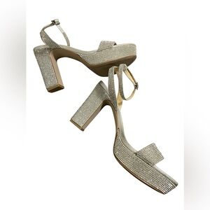 Jessica Simpson Aitina Platform Sandal size 8